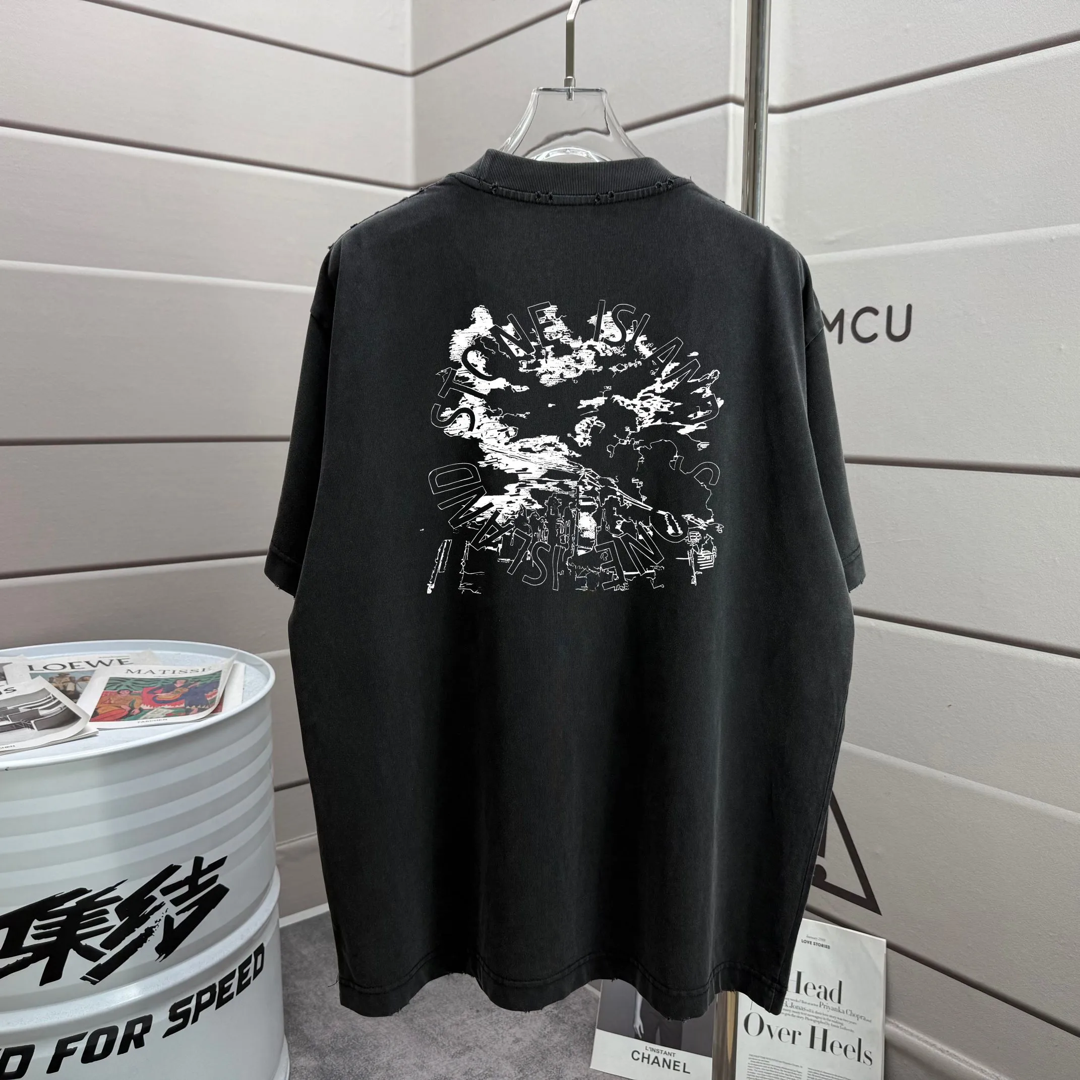 P160 Ston* islan* 石*岛 2025 autumn and winter new style Washed and worn 320g round neck short-sleeved tee Unisex loose version Color: Washed black Washed white Washed gray Brown Size: S M L XL XXL Size: S (90-130 pounds) M (120-150 pounds) L (140-165 pounds) (160-180 catties) XXL (180-210 catties)